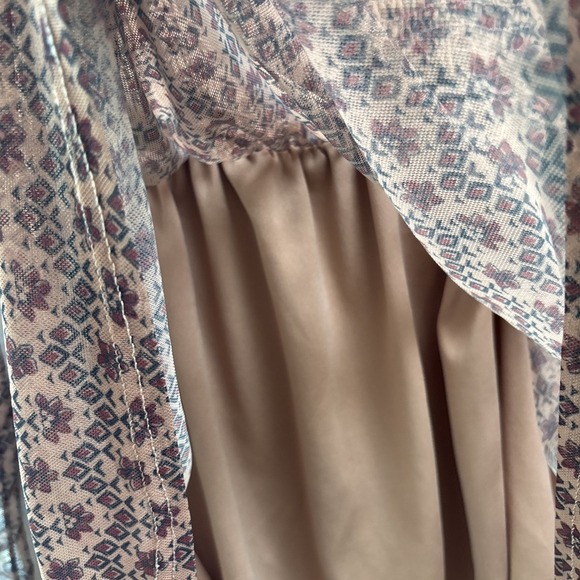 Willow & root Mesh Brown Floral Babydoll Peplum Top Size Medium - Picture 5 of 7